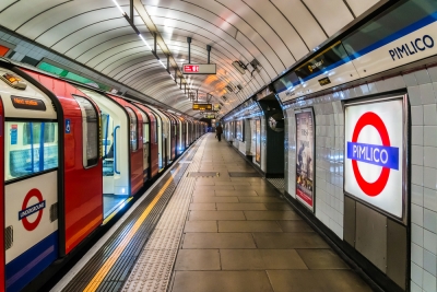 Thumbnail for Daily messages cheer up London commuters 